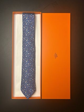 Corbata Hermes Azul con Estampado Multicolor