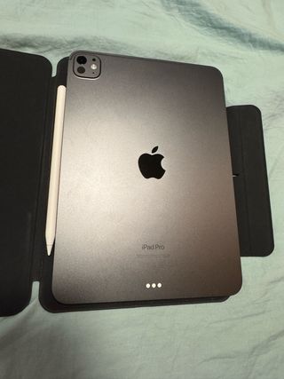 Garanzia iPad Pro 11 M4 + custodia Pencil Pro +.