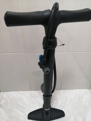 Bomba de pie B'Twin 500 Ciclismo