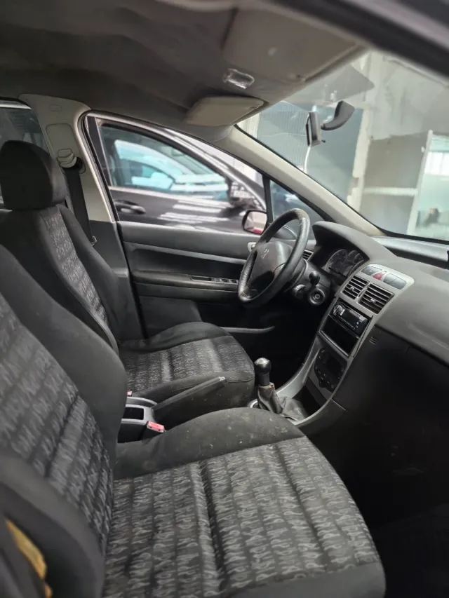 Peugeot 307 1.6 HDi XS