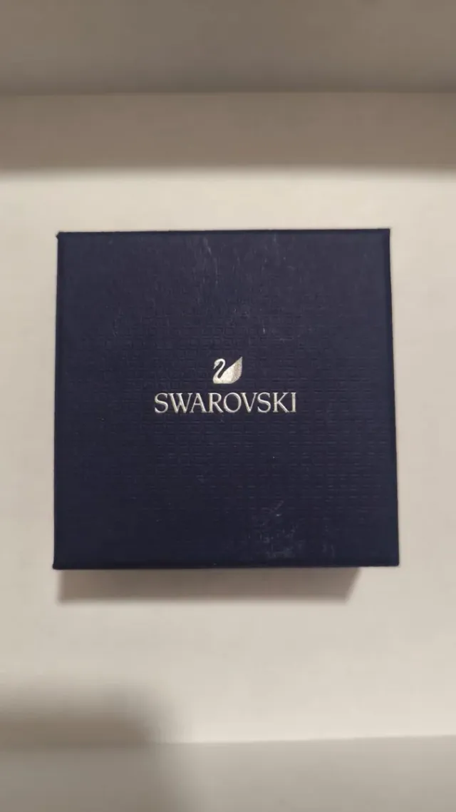 Pendientes Swarovski.