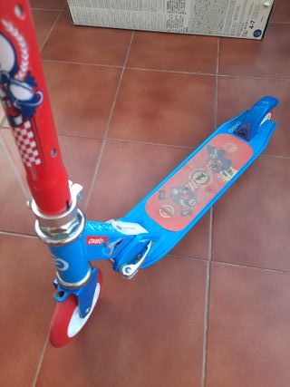 Patinete infantil Oxelo Play5 azul y rojo