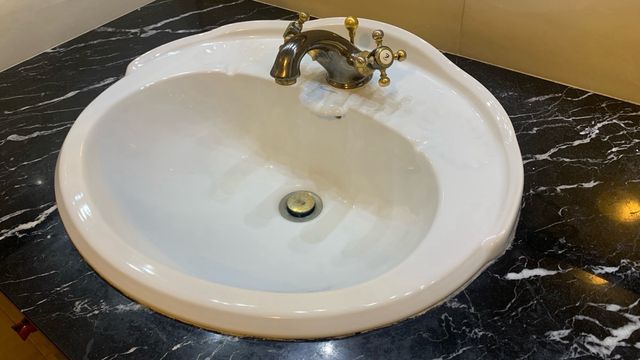 Lavabos Grecia de Sanitana de Porcelana y Mármol