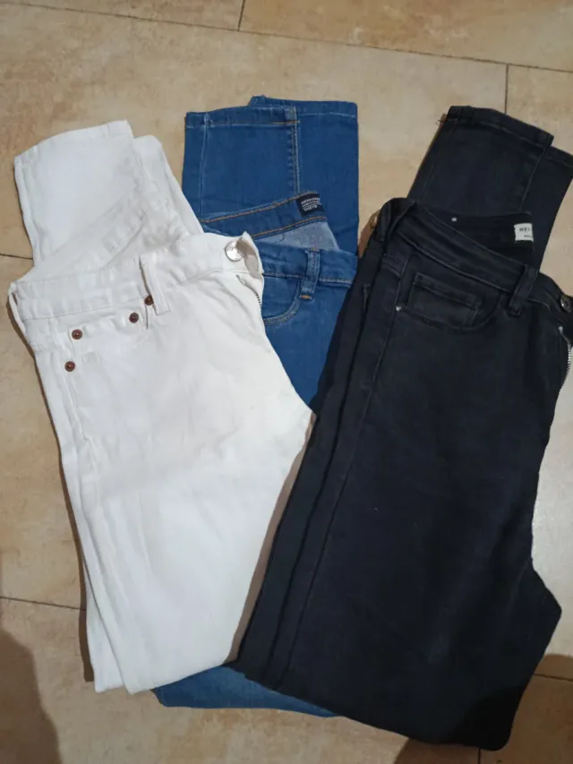 Pantalones vaqueros talla 34 negro azul y blanco