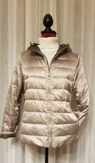 Plumas reversible beige Sintesis