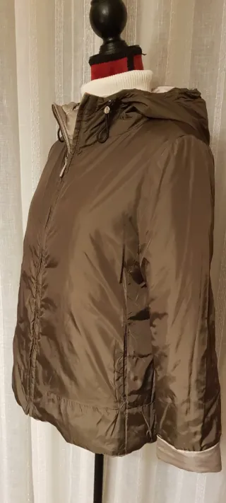 Plumas reversible beige Sintesis