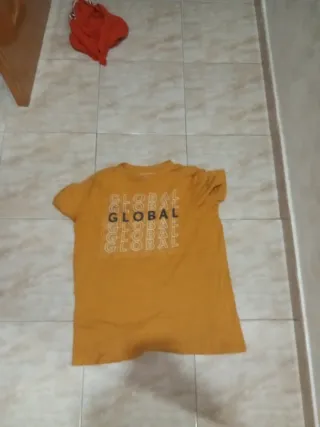 Camisetas de varias tallas 6x 10€