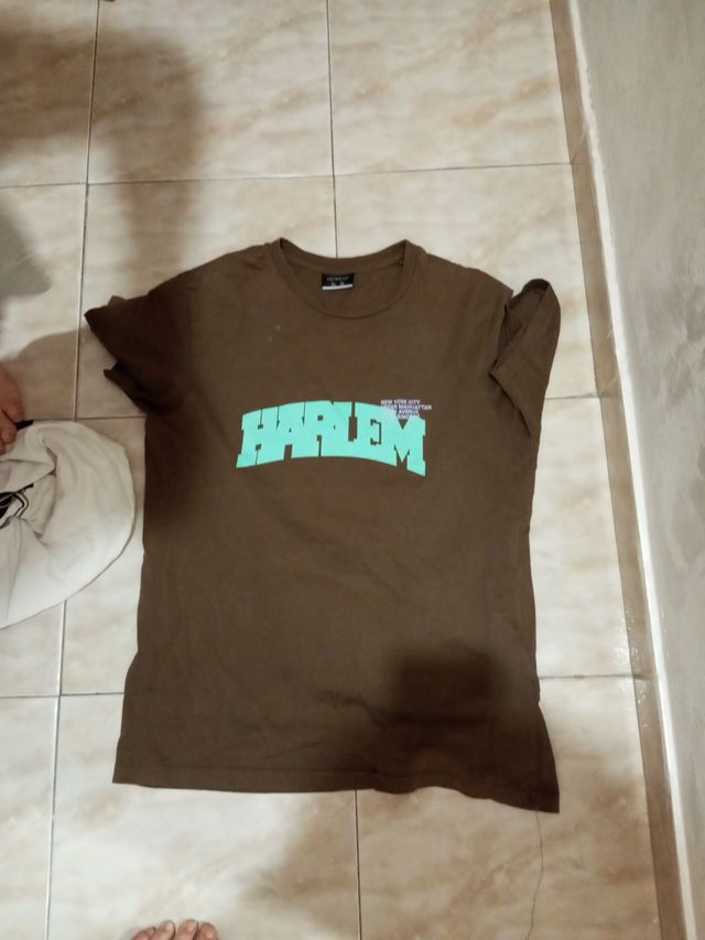 Camisetas de varias tallas 6x 10€