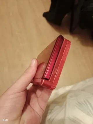 Nintendo 3DS Roja con funda lapiz y cargador 