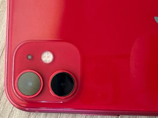 iPhone 11 rosso