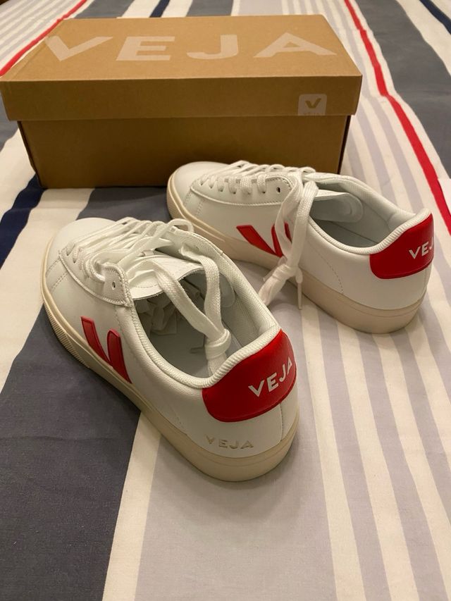 Zapatillas Veja Mujer Blancas y Rojas