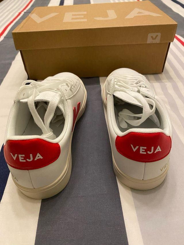 Zapatillas Veja Mujer Blancas y Rojas