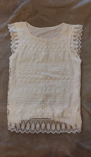 Camiseta blanca de encaje mujer