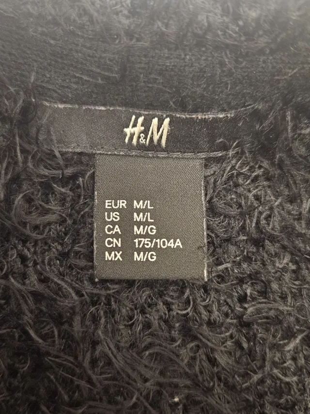 Chaqueta H&M textura pelitos