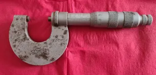 Micrómetro ZIUR 0-25mm