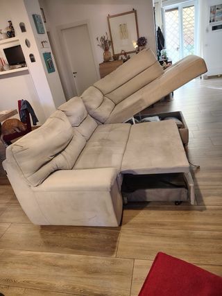 Divano 3 posti marca:Nuovarredo beige