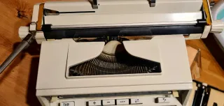 Máquina de escribir Hermes 3000 Vintage