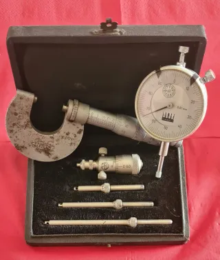Micrómetros y Reloj Comparador