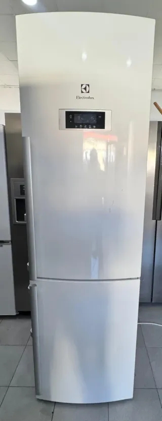 FRIGORÍFICO ELECTROLUX BLANCO 