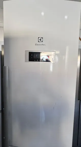 FRIGORÍFICO ELECTROLUX BLANCO 