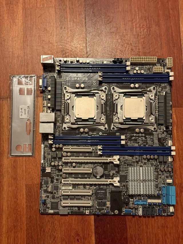 2*Xeon E5 2696 v4 + ASUS Z10PA-D8 Placa Base