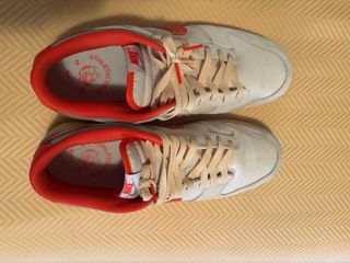 Zapatillas Nike Dunk Gris y Rojo