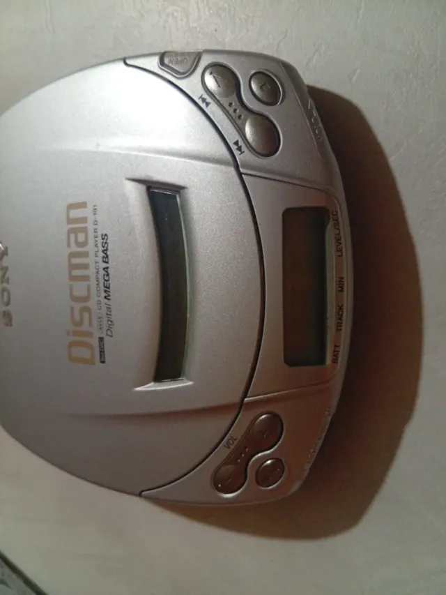 Sony Discman Lettore CD Portatile D-191