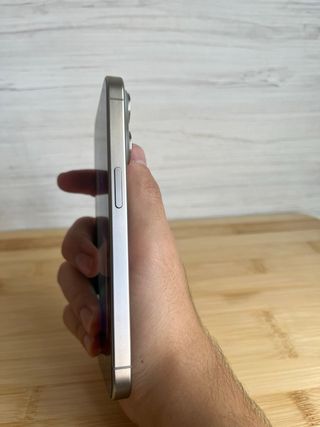 iPhone 15 Pro 