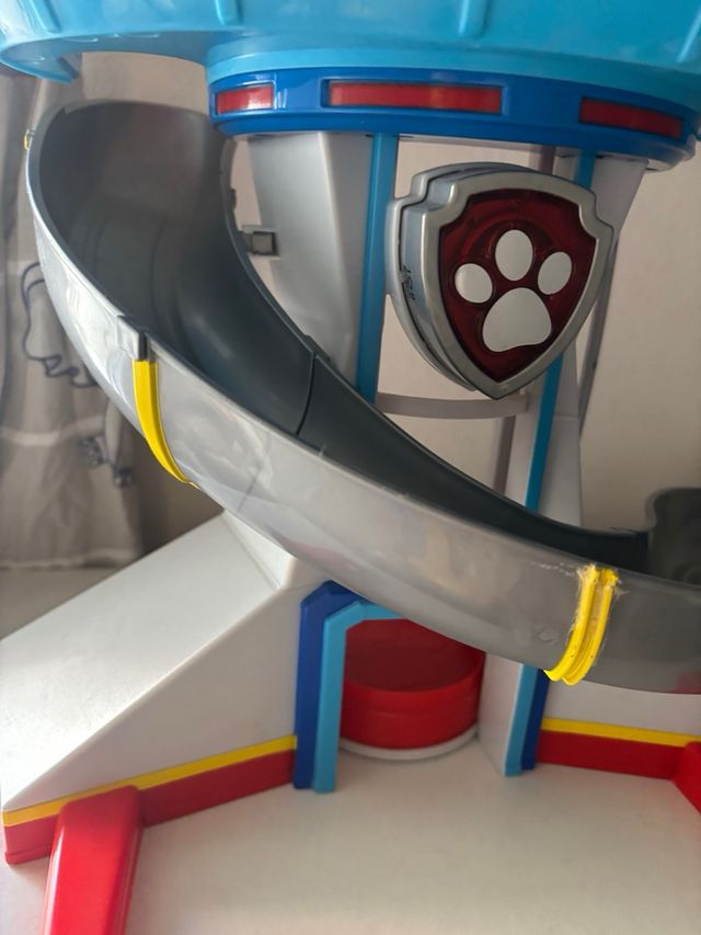 Patrulla Canina torre de control y camión