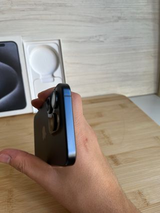 iPhone 15 Pro 
