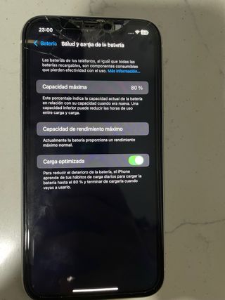 iPhone XR bianco da 128 GB