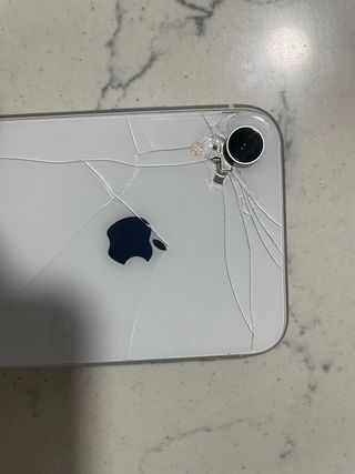 iPhone XR bianco da 128 GB
