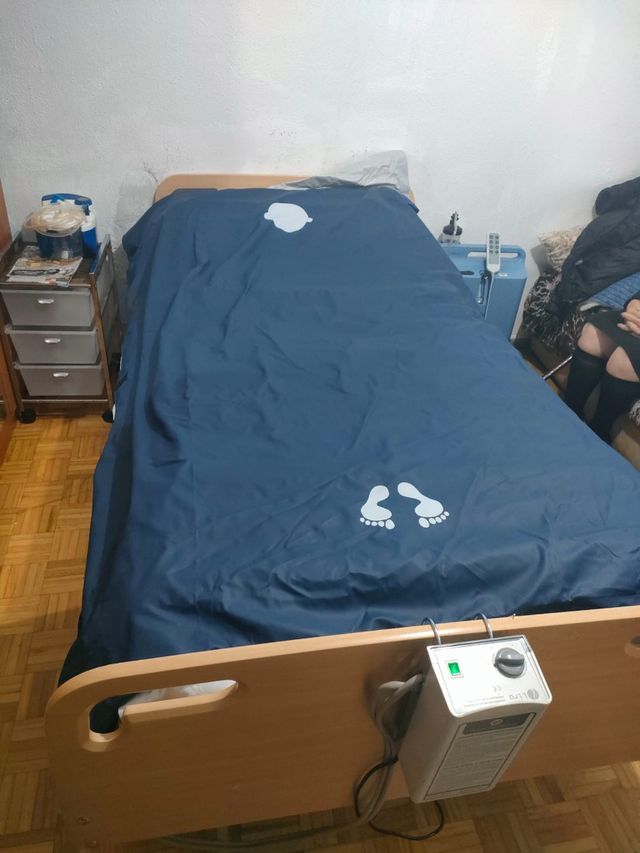 Letto elettrico antidecubito 1.05
 Nuovo