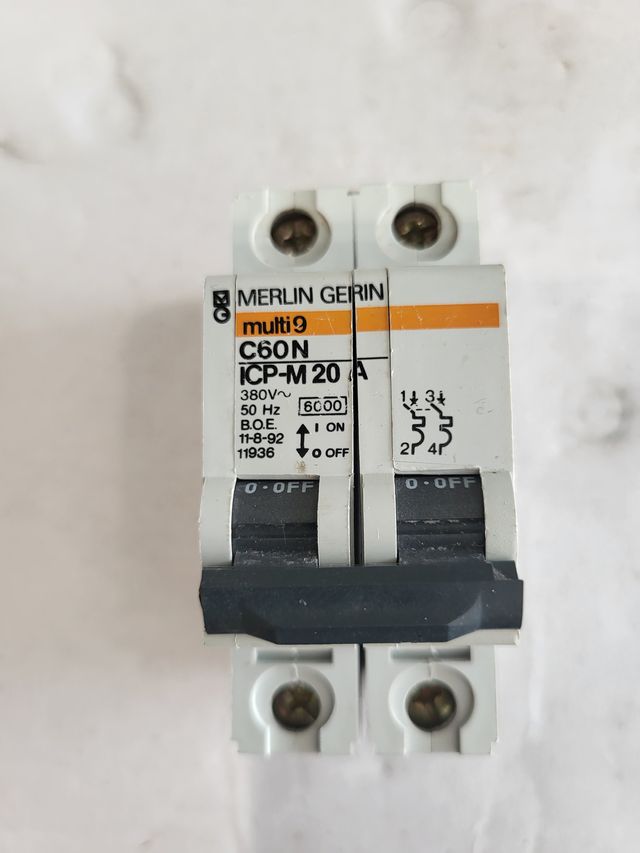 Merlin Gerin C60N ICP-M 20A Interruptor