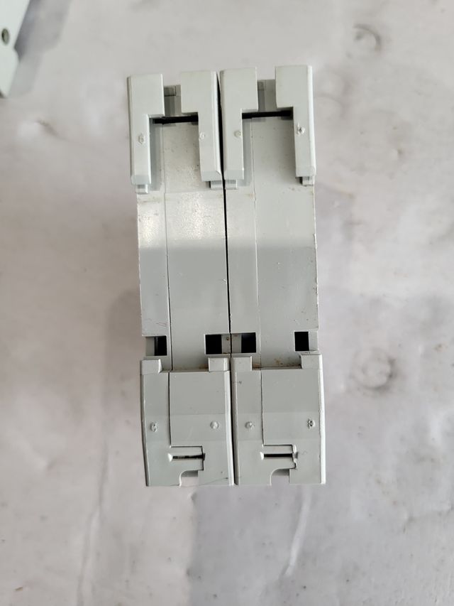 Merlin Gerin C60N ICP-M 20A Interruptor