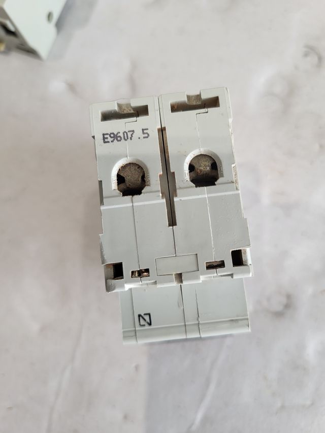 Merlin Gerin C60N ICP-M 20A Interruptor