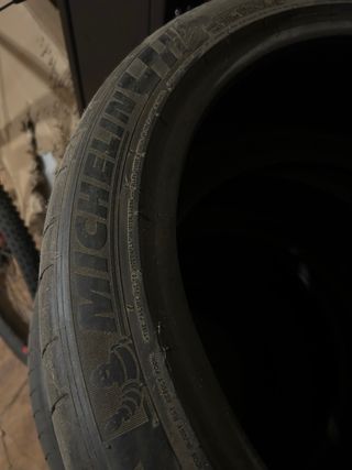 Neumáticos Michelin Pilot Super Sport 255/40ZR20Y