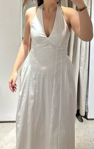 Vestido blanco halter escote pico