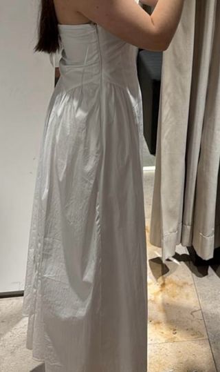 Vestido blanco halter escote pico