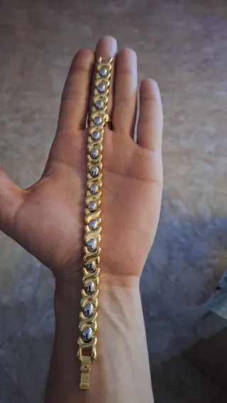 Pulsera color oro y plateada