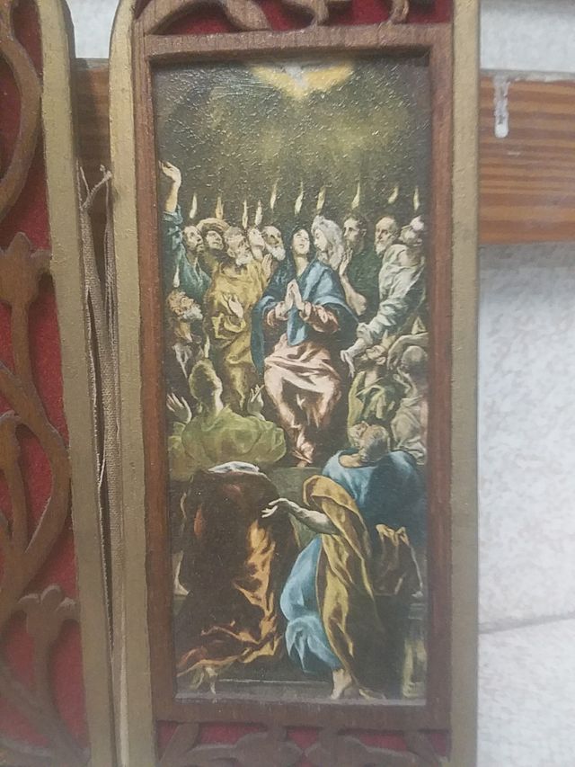 Tríptico religioso madera tallada