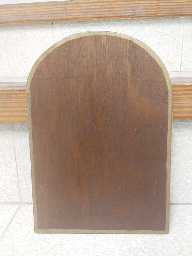 Tríptico religioso madera tallada