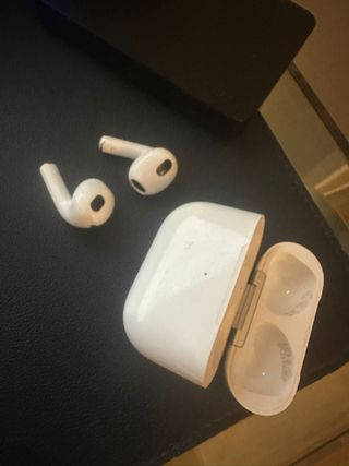 Apple AirPods 3ª Gen con Estuche Carga