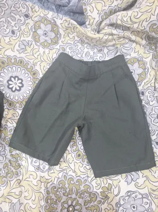 Pantalón uniforme talla 4 colegio virgen del carme