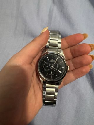 Reloj Lotus Hombre Negro y Plateado