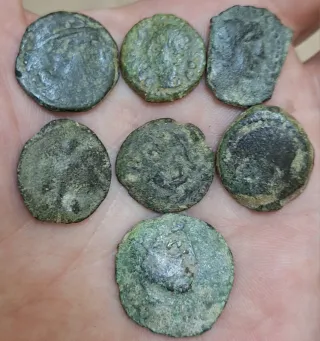 Lote 7 monedas ibericas por clasificar!Ya limpias!