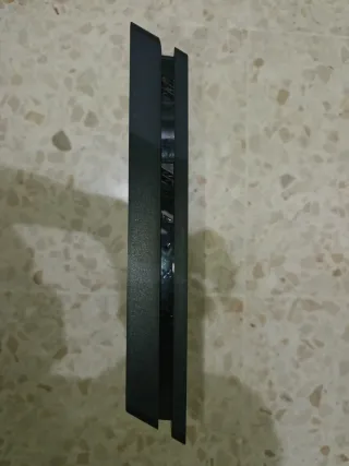 PlayStation 4 Slim