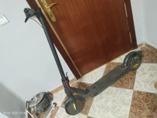 Patinete Eléctrico Negro
