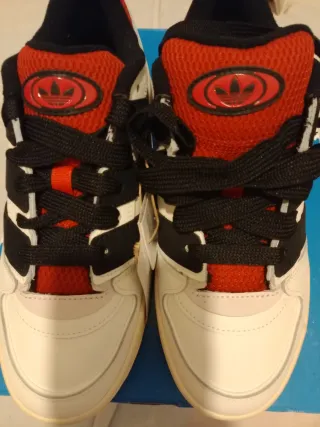 Zapatillas Adidas Originales Rojas y Blancas