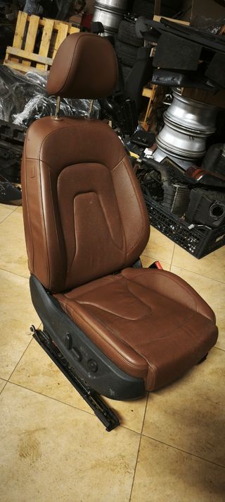 Asiento Acompañante A4 B8
